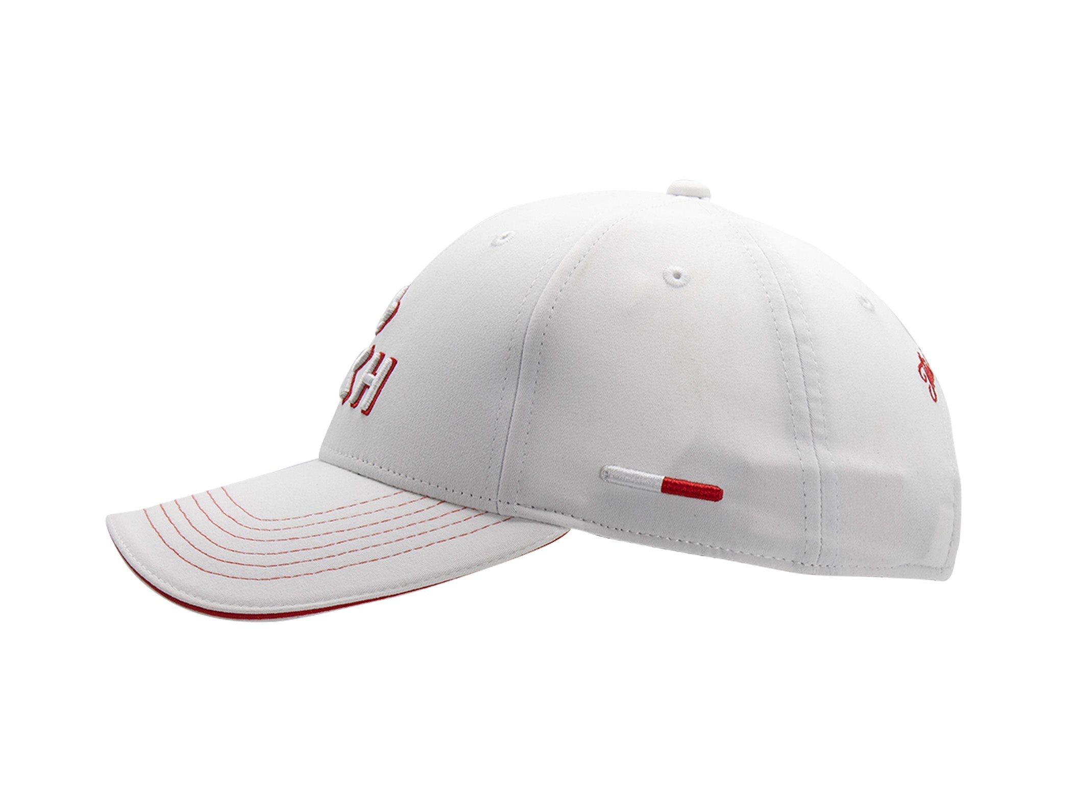 Casquette LXH x Monaco GP coton blanc profil gauche, surpiqûres rouges visière, liseré rouge, étiquette tricolore.