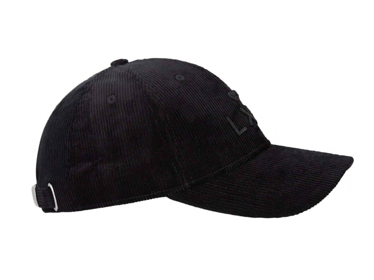 Casquette « Héritage » Velours Côtelé Ton sur Ton Noir de LXH, style chic et moderne