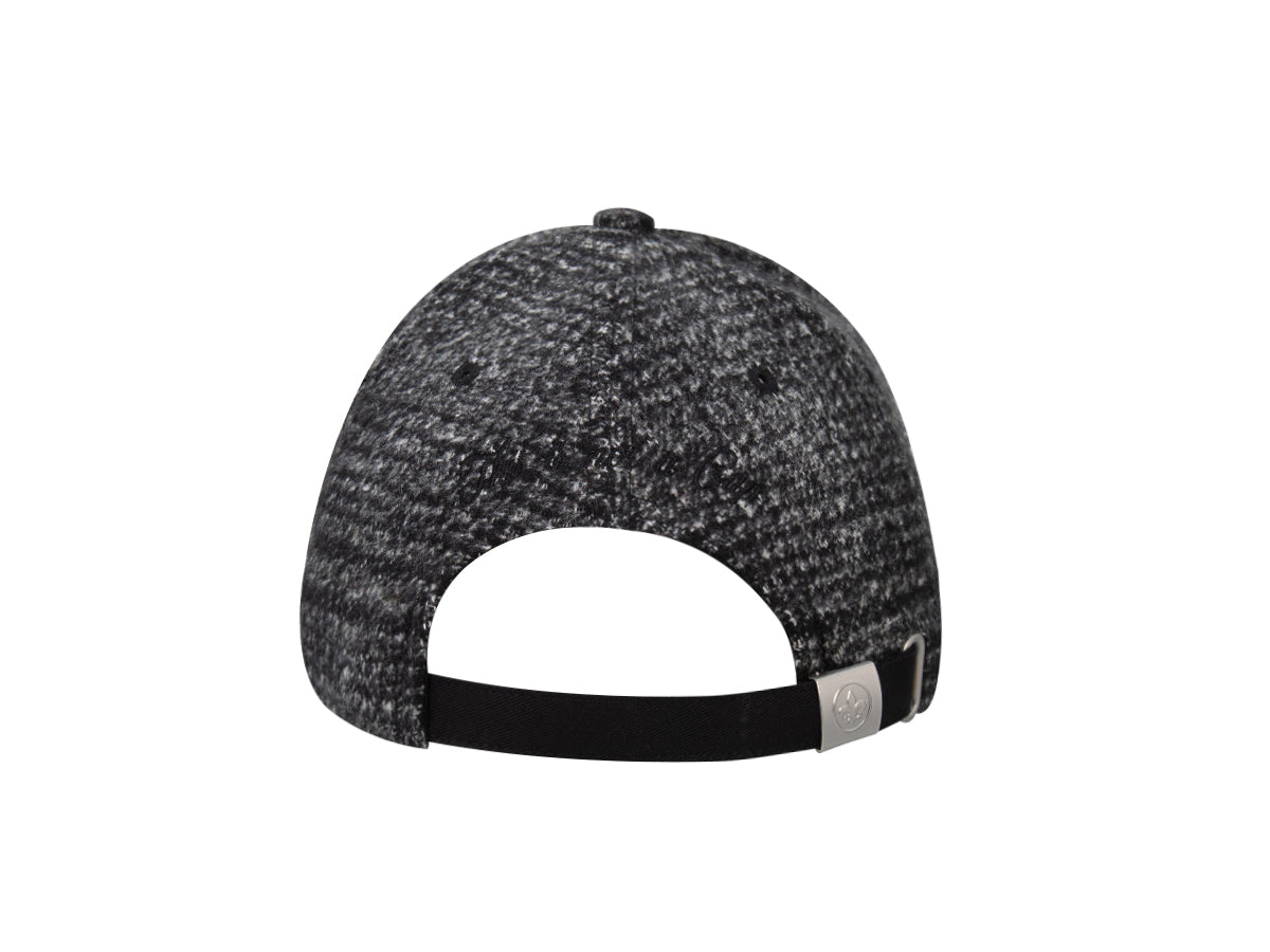 Vue arrière de la casquette « Héritage » Ton sur Ton Pied-de-Poule Abstrait Noir avec ajustement réglable