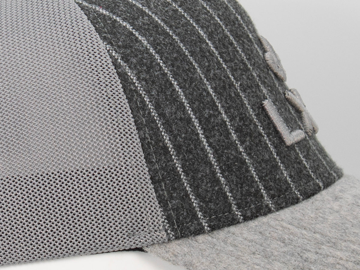 “Escape” Cap Bi-Material Flannel / Grey Felt