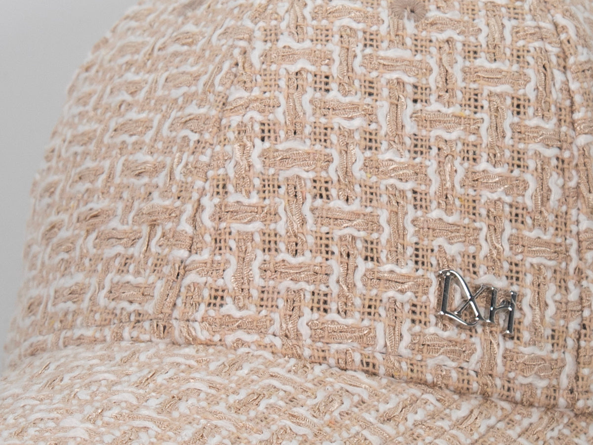 Casquette « Prestige » Tweed Beige de la marque LXH avec motif texturé élégant