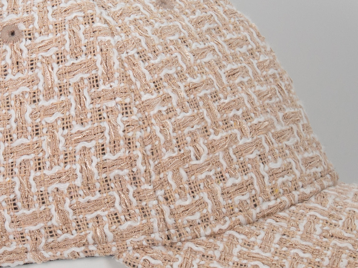 Casquette « Prestige » Tweed Beige en tissu léger avec un design élégant pour un style raffiné